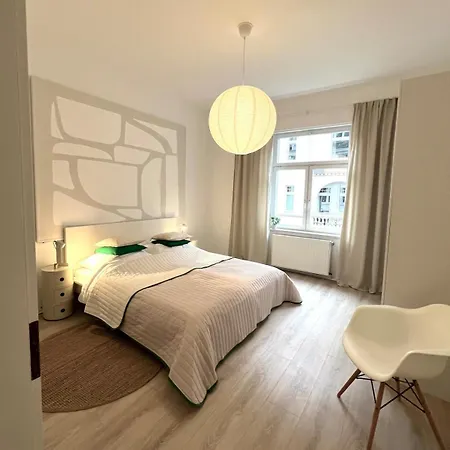 Stylischer Altbau In Schwelm, Nah Koeln Und Duesseldorf * Schwelm